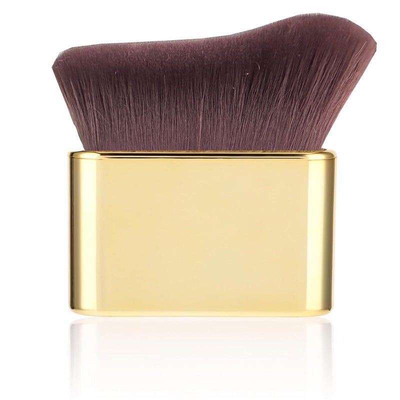 Multifunctional Soft Foundation Brush - Image 12